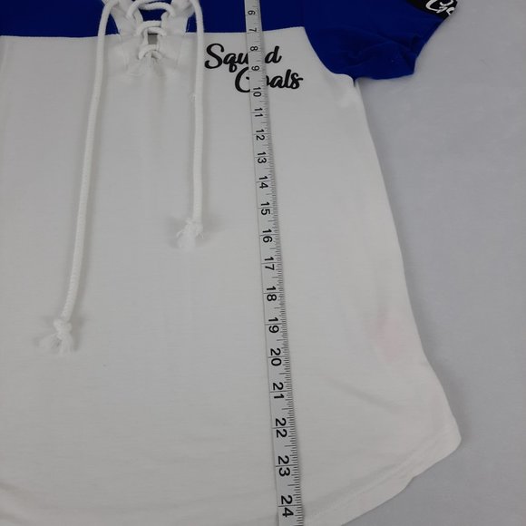 5 For $20.00 No Boundaries Squad Goals Lace Up Top, Size Small - Picture 13 of 14